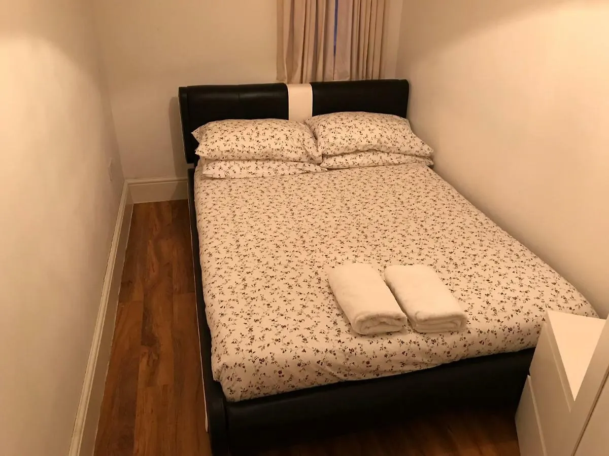 Abbey Wood Station Five Bedroom Self Contained House 3*, Abbey Wood Verenigd Koninkrijk